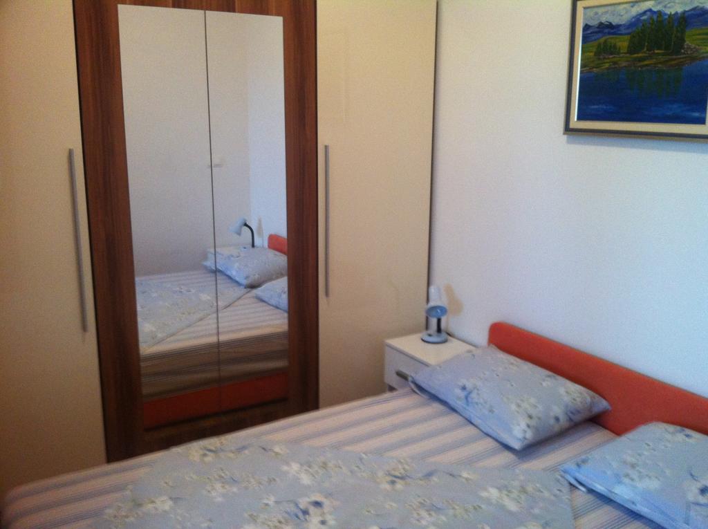Apartment Nera Pula Rum bild